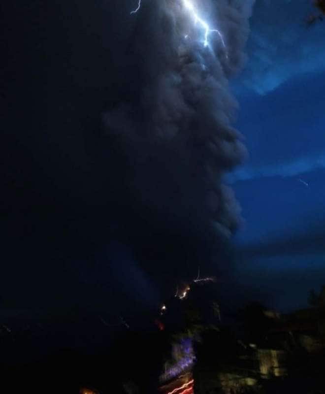 eruzione vulcano taal nelle filippine 25