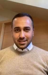 luigi di maio diretta facebook di capodanno 1