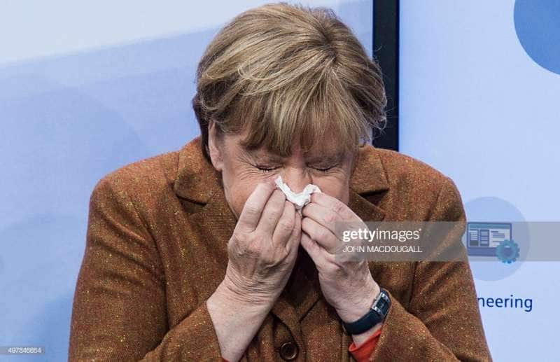 https://cdn-static.dagospia.com/img/foto/02-2020/angela-merkel-starnutisce-1284502.jpg