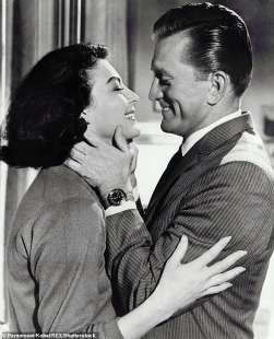 kirk douglas con ava gardner sette giorni a maggio 1964