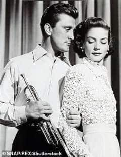 kirk douglas con lauren bacall chimere 1950