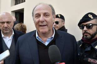 Gerry Scotti Si Confessa La Mia Sessualita E Carnalita Hanno Resistito A Tutto Media E Tv