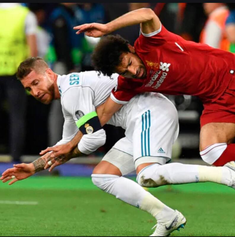 https://cdn-static.dagospia.com/img/foto/05-2020/salah-ramos-1315150.png