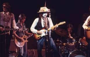 rolling thunder revue a bob dylan story by martin scorsese 17