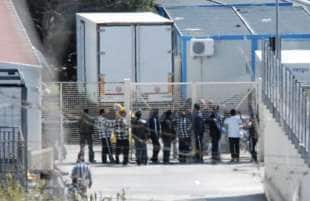 rivolta al cpr di ponte galeria a roma 1