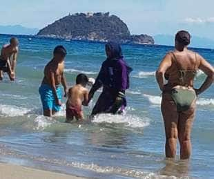 In Francia Troppi Divieti E Sulle Spiagge Di Alassio è