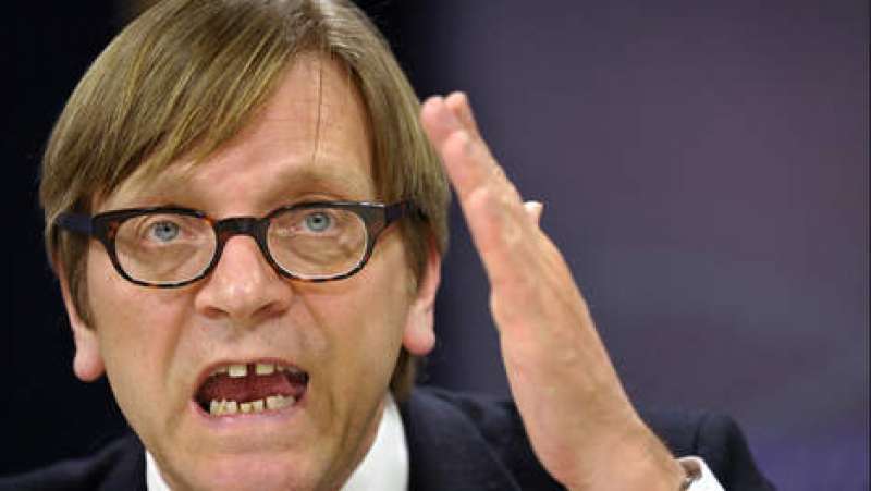 https://cdn-static.dagospia.com/img/foto/08-2017/guy-verhofstadt-929361.jpg