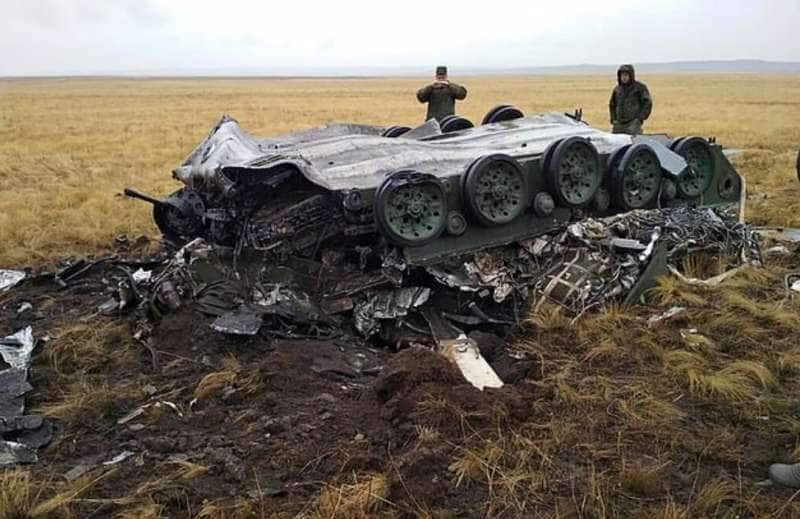 veicolo da combattimento russo si schianta al suolo 7