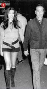 patrizia de blanck in minigonna con giuseppe drommi, sposato nel 1971