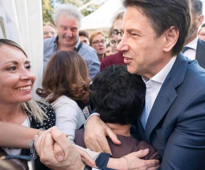 Giuseppe Conte Avete Notato Com E Cambiato Il Suo Viso E Stressato Tirato E Pure I Capelli Politica