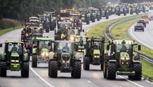 olanda proteste di allevatori e agricoltori 8