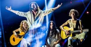 maneskin a nudo - la band torna con un nuovo singolo e si ...