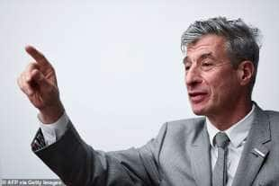 maurizio cattelan