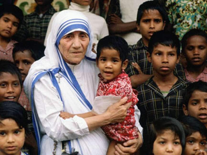 Vade Retro Madre Teresa Aghi Riusati Staff Incompetente E Medicine Scadute Cronache