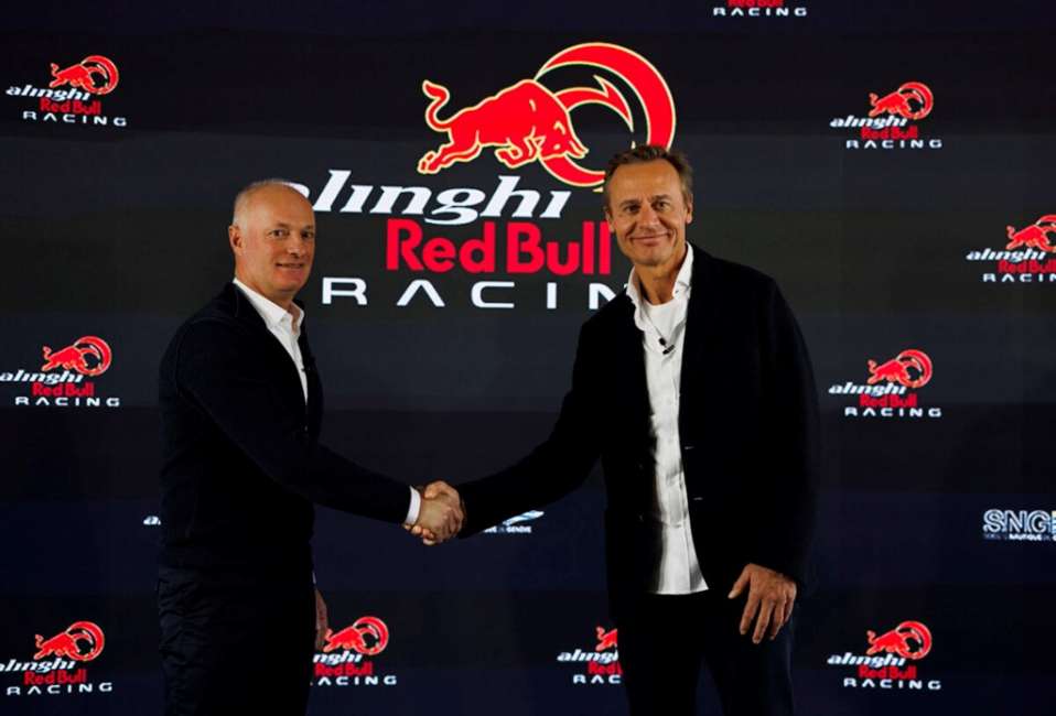 La Red Bull Mette Le Ali Ad Alinghi Per L'america's Cup Di Vela –dopo ...